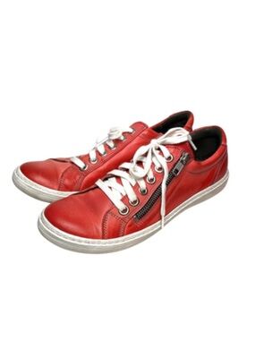 Chacal Red Leather Lace Up Sneakers | 40